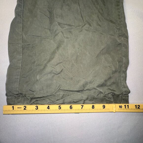 one 5 one - Army Green Gaucho Capri Pants Women's Size Medium Palazzo Cullotes - Picture 8 of 10